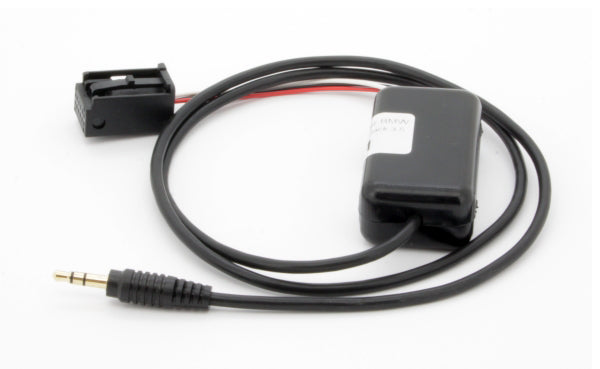 Aux input adapter BMW quadlock 12pin