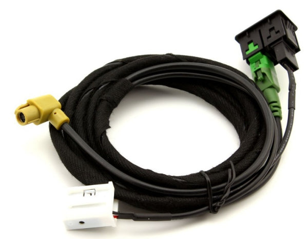 USB and AUX connection with holder