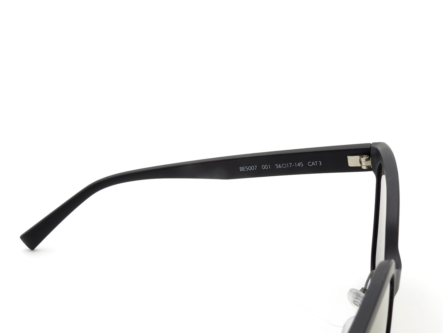 Sunglasses Benetton BE5007 
